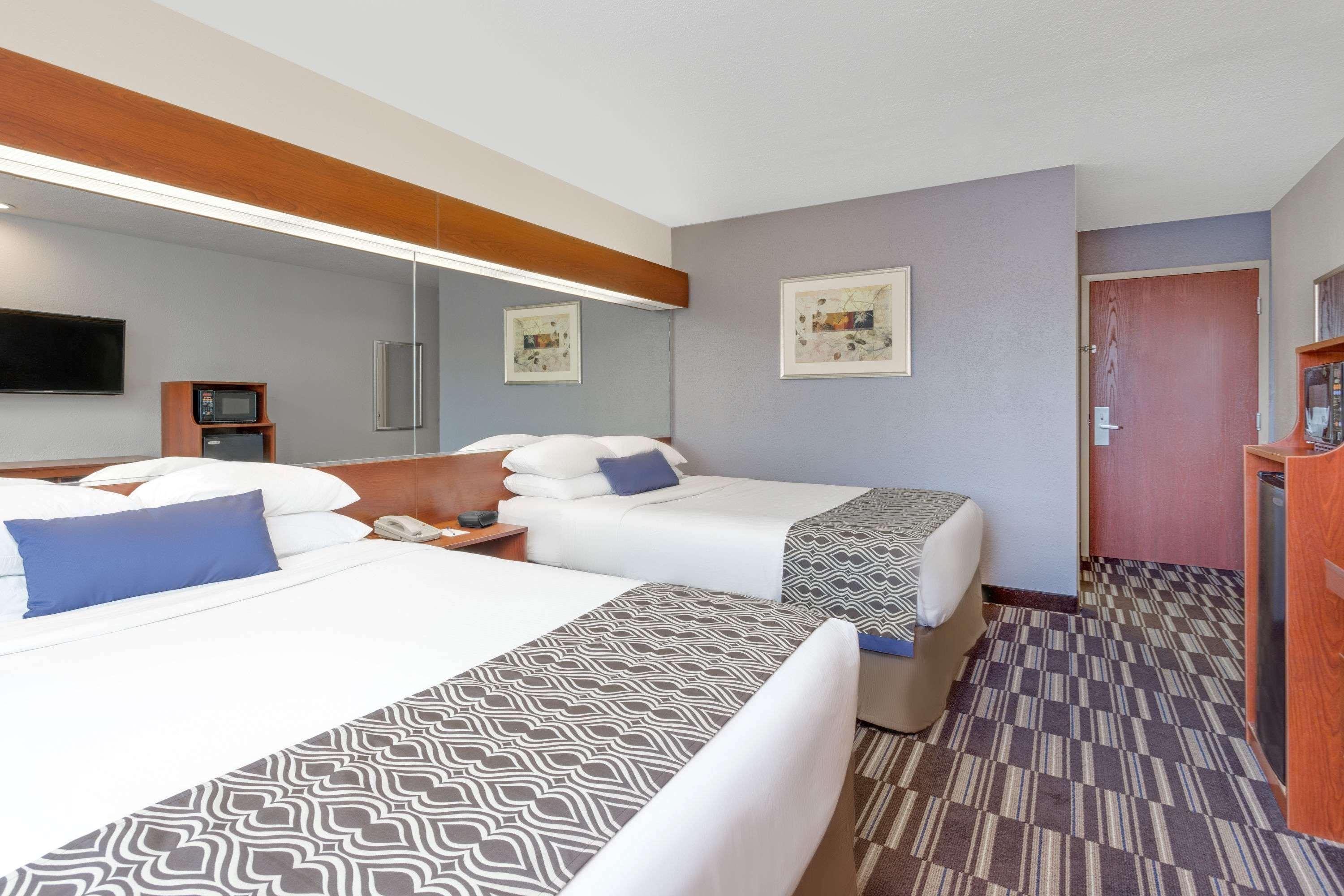 Microtel Inn & Suites By Wyndham Bremen Exteriér fotografie